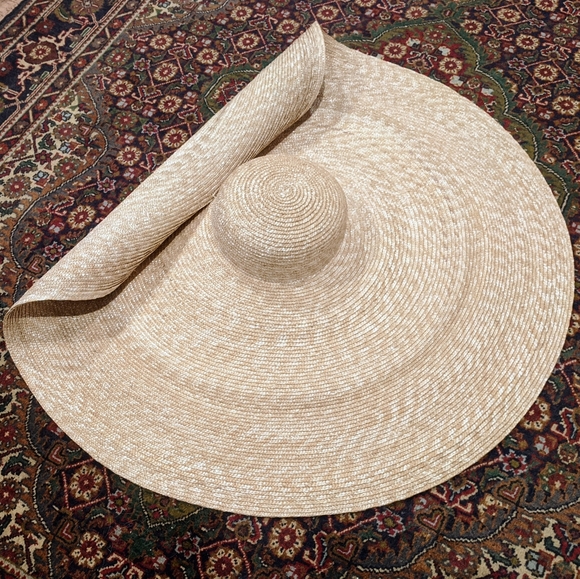 FINAL🔥NWT💯Jacquemus👒Bomba Oversized Hat - Picture 9 of 10